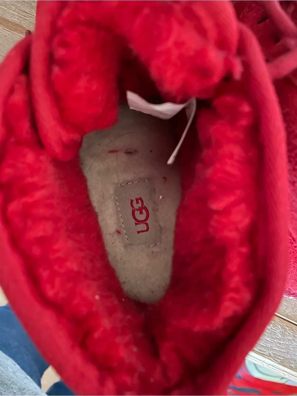 UGG Red Nurmel Chukka Suede Sherpa -lined Lace-Up boots